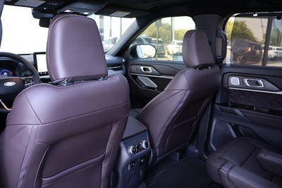 2025 Ford Explorer Platinum4WD