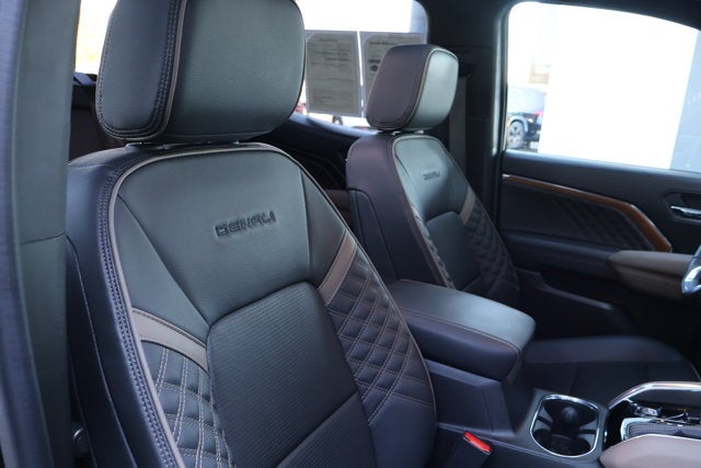 2023 GMC Canyon 4WD Denali