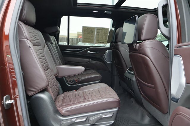2022 Cadillac Escalade ESV Sport Platinum