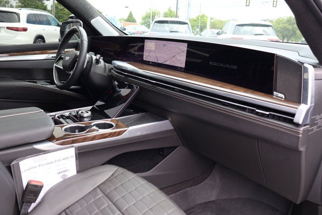 2025 Cadillac Escalade ESV 4WD Sport Platinum