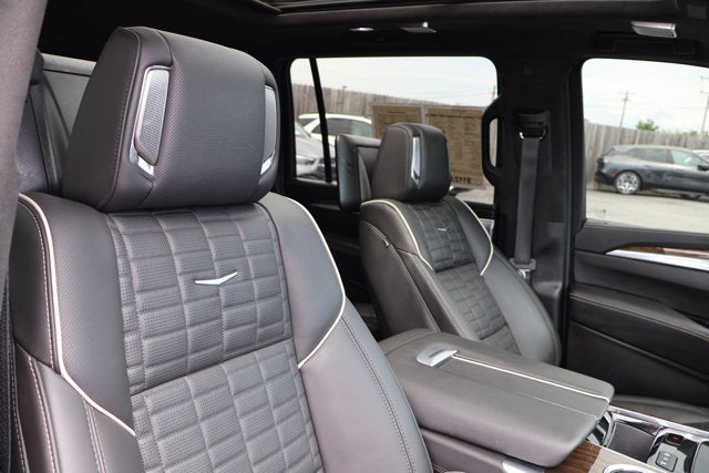 2025 Cadillac Escalade ESV 4WD Sport Platinum