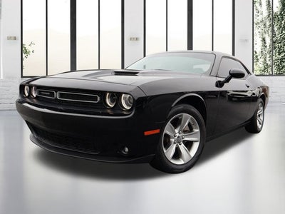 2022 Dodge Challenger SXT