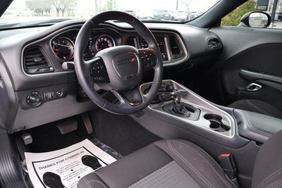 2022 Dodge Challenger SXT