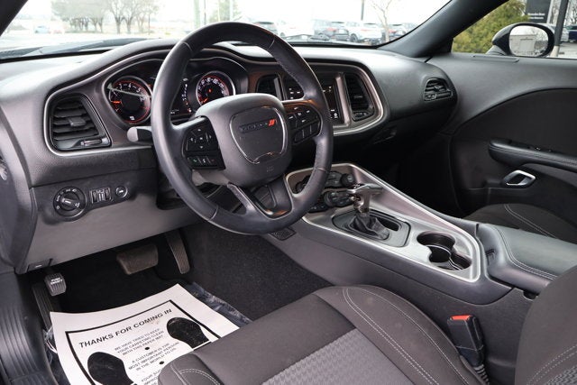 2022 Dodge Challenger SXT