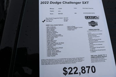 2022 Dodge Challenger SXT