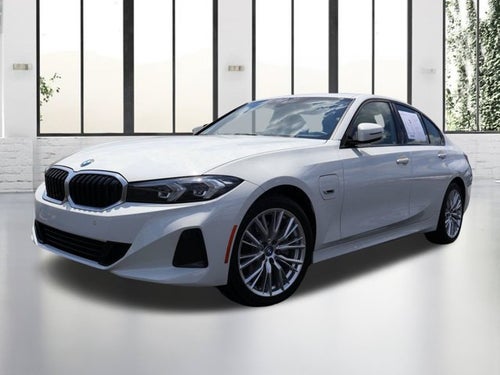 2023 BMW 3 Series 330e