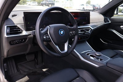 2023 BMW 3 Series 330e