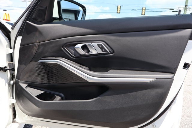 2023 BMW 3 Series 330e