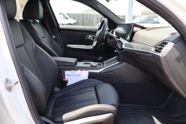 2023 BMW 3 Series 330e