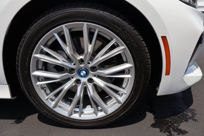 2023 BMW 3 Series 330e