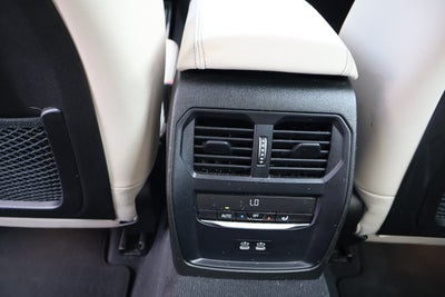 2023 BMW 3 Series 330i
