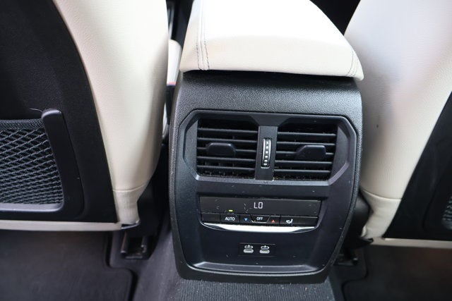 2023 BMW 3 Series 330i