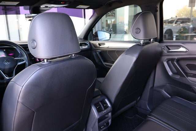 2023 Volkswagen Tiguan SE R-Line Black