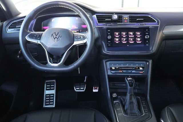 2023 Volkswagen Tiguan SE R-Line Black