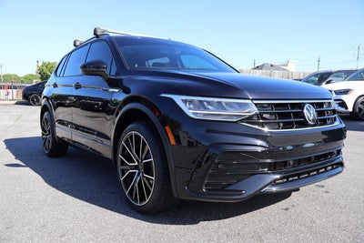 2023 Volkswagen Tiguan SE R-Line Black