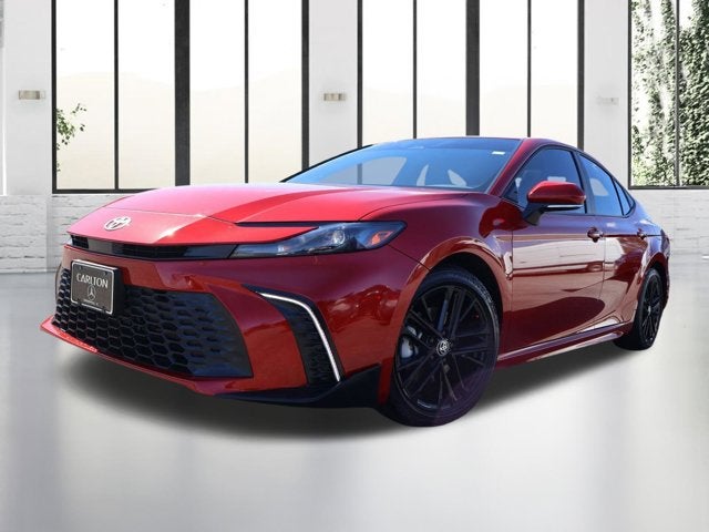 2025 Toyota Camry SE Hybrid