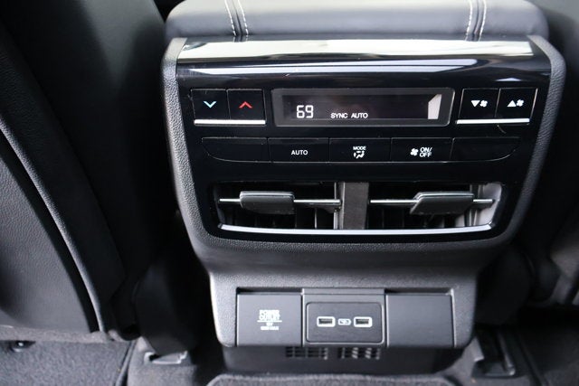 2023 Acura MDX w/Technology Package