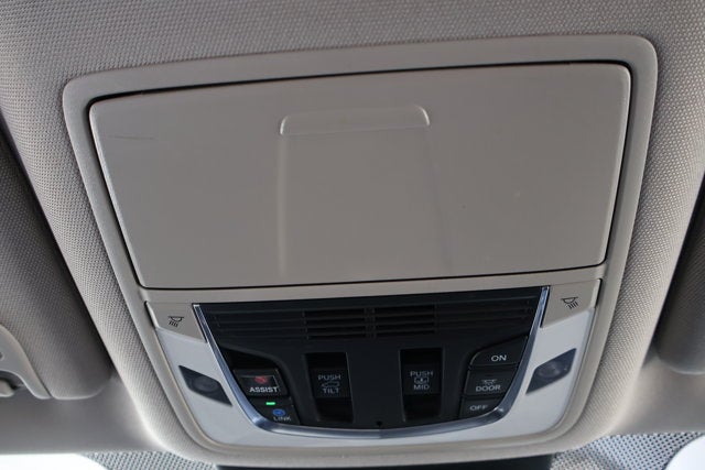 2023 Acura MDX w/Technology Package