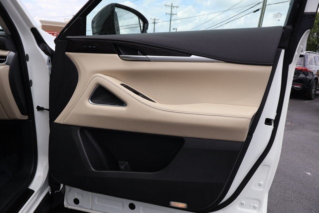 2025 INFINITI QX60 SENSORY