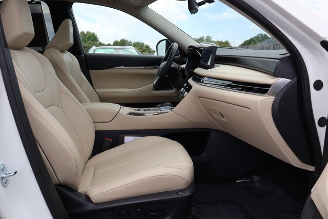 2025 INFINITI QX60 SENSORY