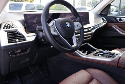 2023 BMW X7 xDrive40i