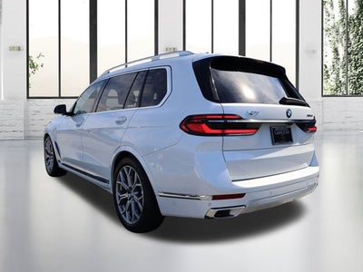 2023 BMW X7 xDrive40i