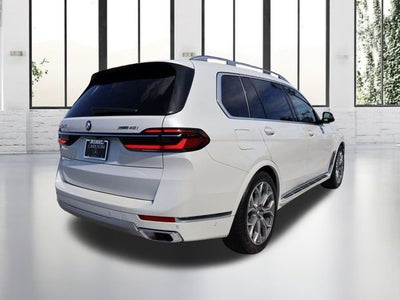 2023 BMW X7 xDrive40i