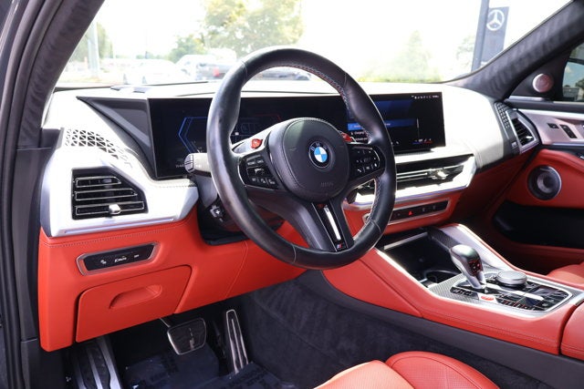 2024 BMW XM Base