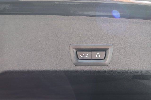 2024 BMW XM Base