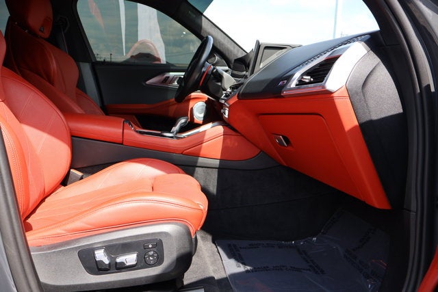 2024 BMW XM Base