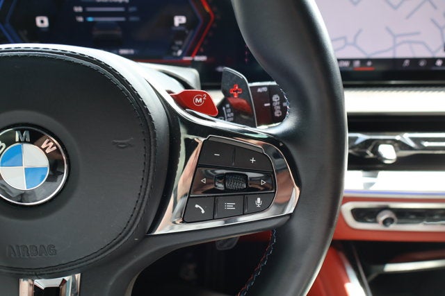 2024 BMW XM Base