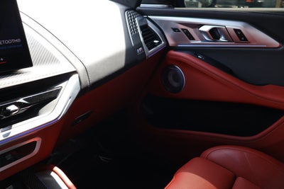 2024 BMW XM Base