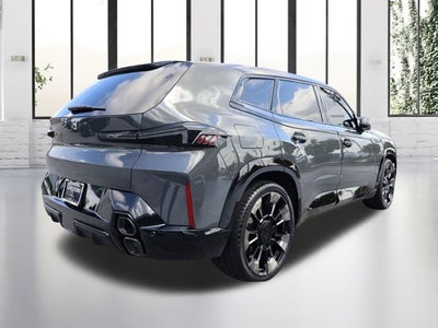 2024 BMW XM Base