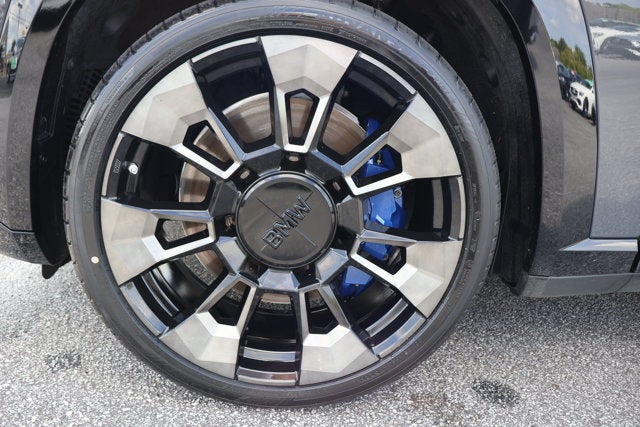 2024 BMW XM Base
