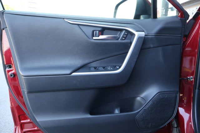 2020 Toyota RAV4 Limited