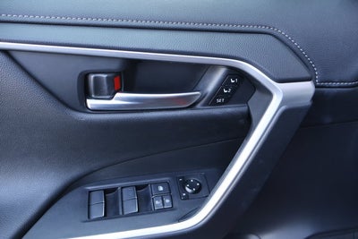 2020 Toyota RAV4 Limited