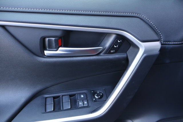 2020 Toyota RAV4 Limited