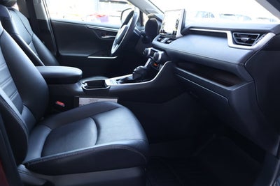 2020 Toyota RAV4 Limited