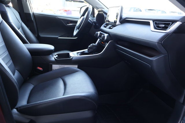 2020 Toyota RAV4 Limited