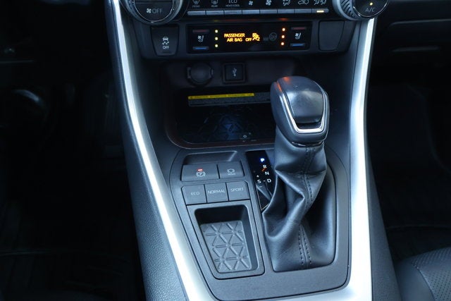 2020 Toyota RAV4 Limited