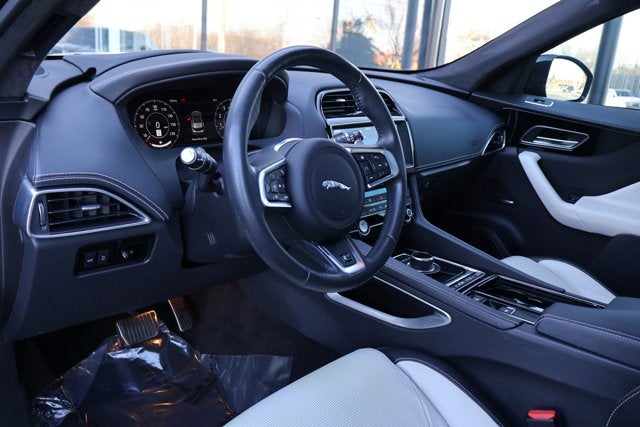 2020 Jaguar F-PACE 25t R-Sport