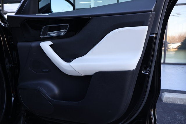 2020 Jaguar F-PACE 25t R-Sport