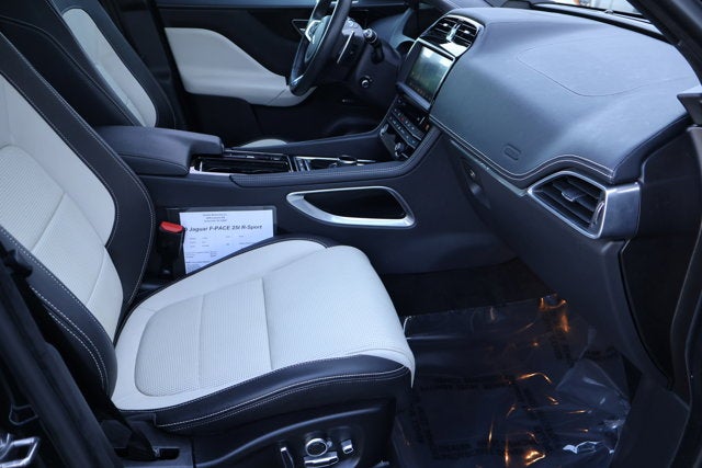 2020 Jaguar F-PACE 25t R-Sport