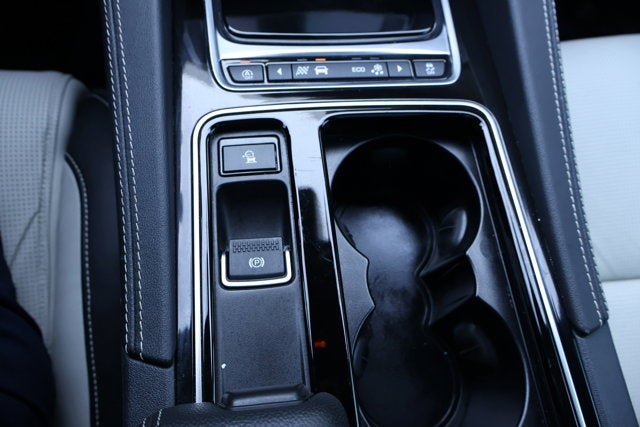 2020 Jaguar F-PACE 25t R-Sport