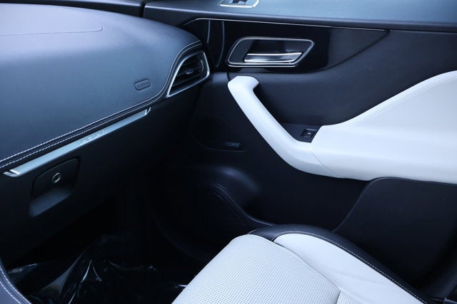 2020 Jaguar F-PACE 25t R-Sport