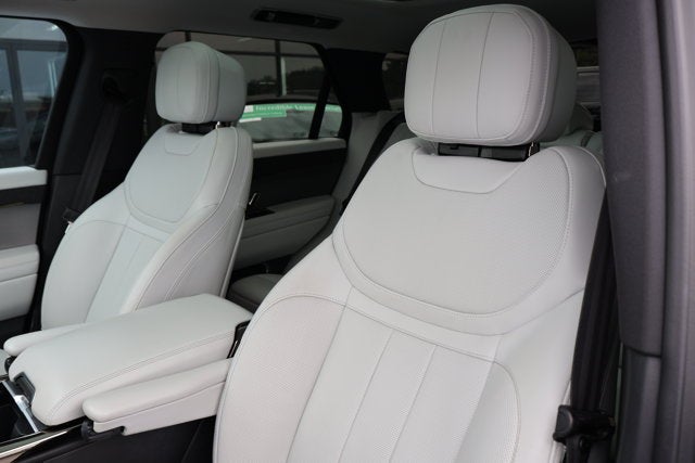 2024 Land Rover Range Rover Sport SE
