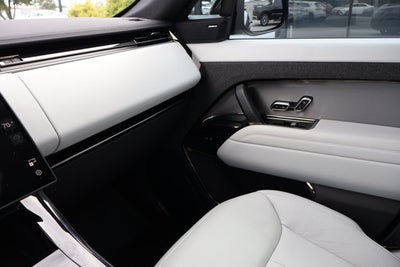 2024 Land Rover Range Rover Sport SE