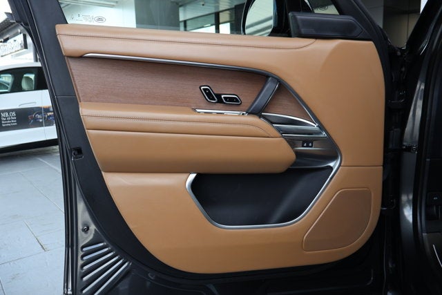 2024 Land Rover Range Rover SE
