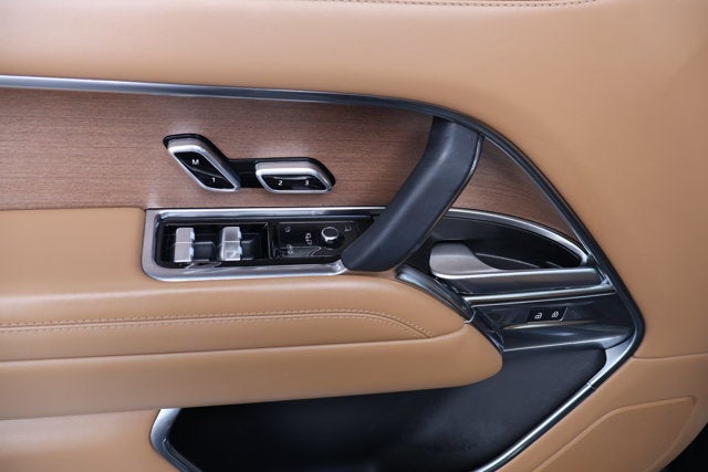 2024 Land Rover Range Rover SE