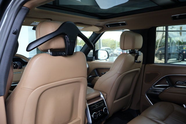 2024 Land Rover Range Rover SE